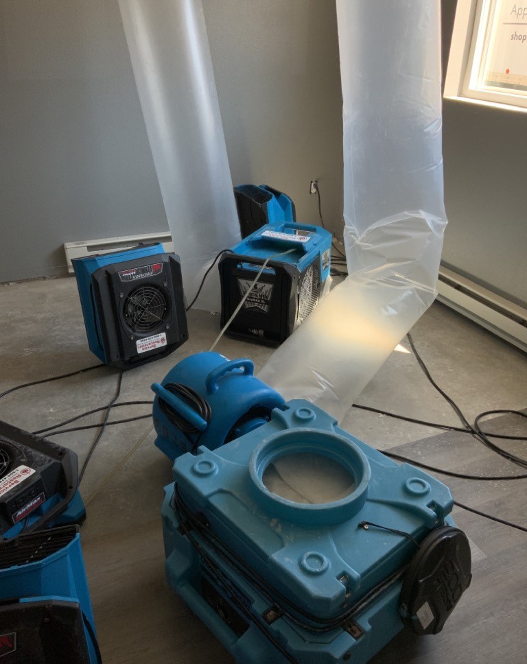 Wet Ceiling Mankato | Apartment Water Damage Cleanup Mankato | Service Restoration of Mankato